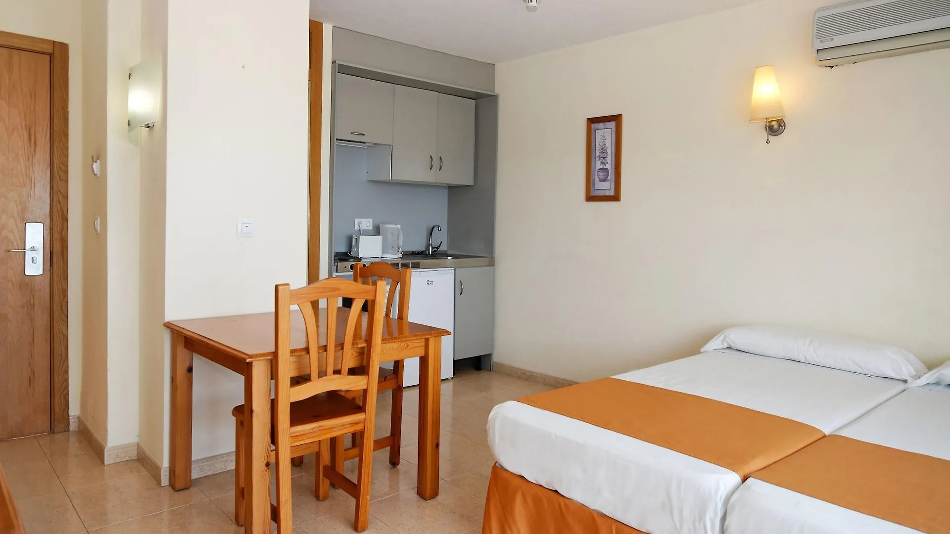 ***  Aparthotel Reco des Sol Sant Antoni de Portmany Spagna