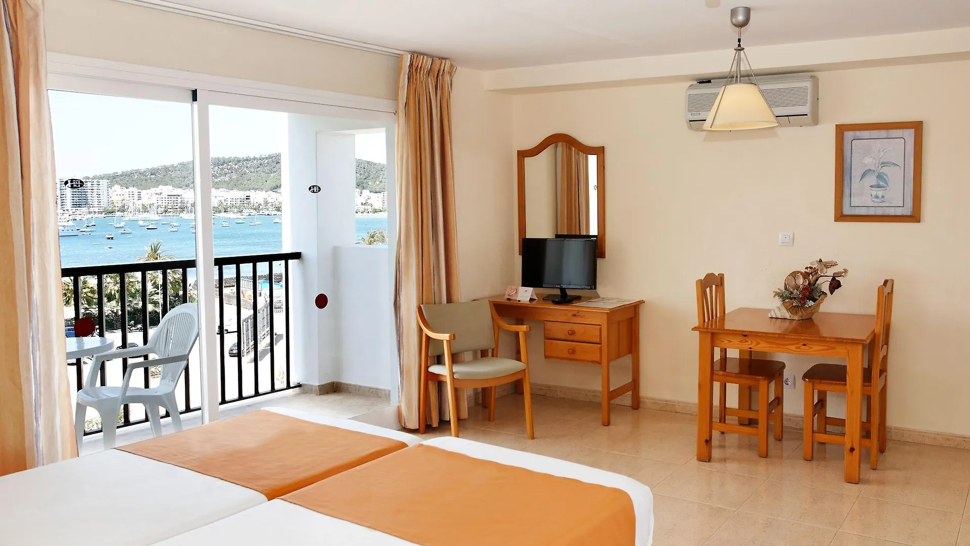 Aparthotel Reco des Sol Sant Antoni de Portmany Spagna
