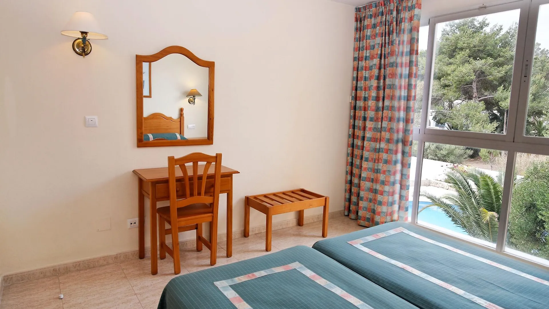 Aparthotel Reco des Sol Sant Antoni de Portmany 3*,